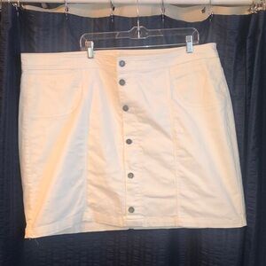 CJ Banks Women's Ivory Button-Down Pencil Skirt